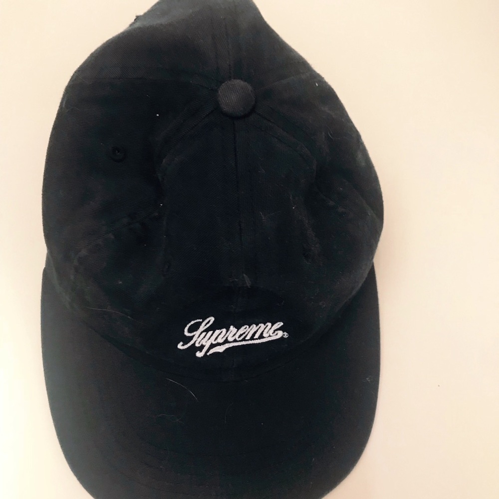 Supreme baseball cap